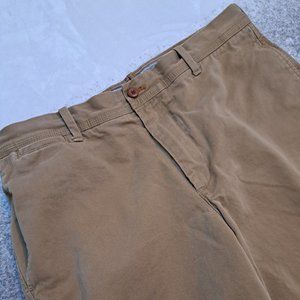 Brand: Timberland Size: 36x30 Color: Brown Material: 100% Cotton Condition: Pre-